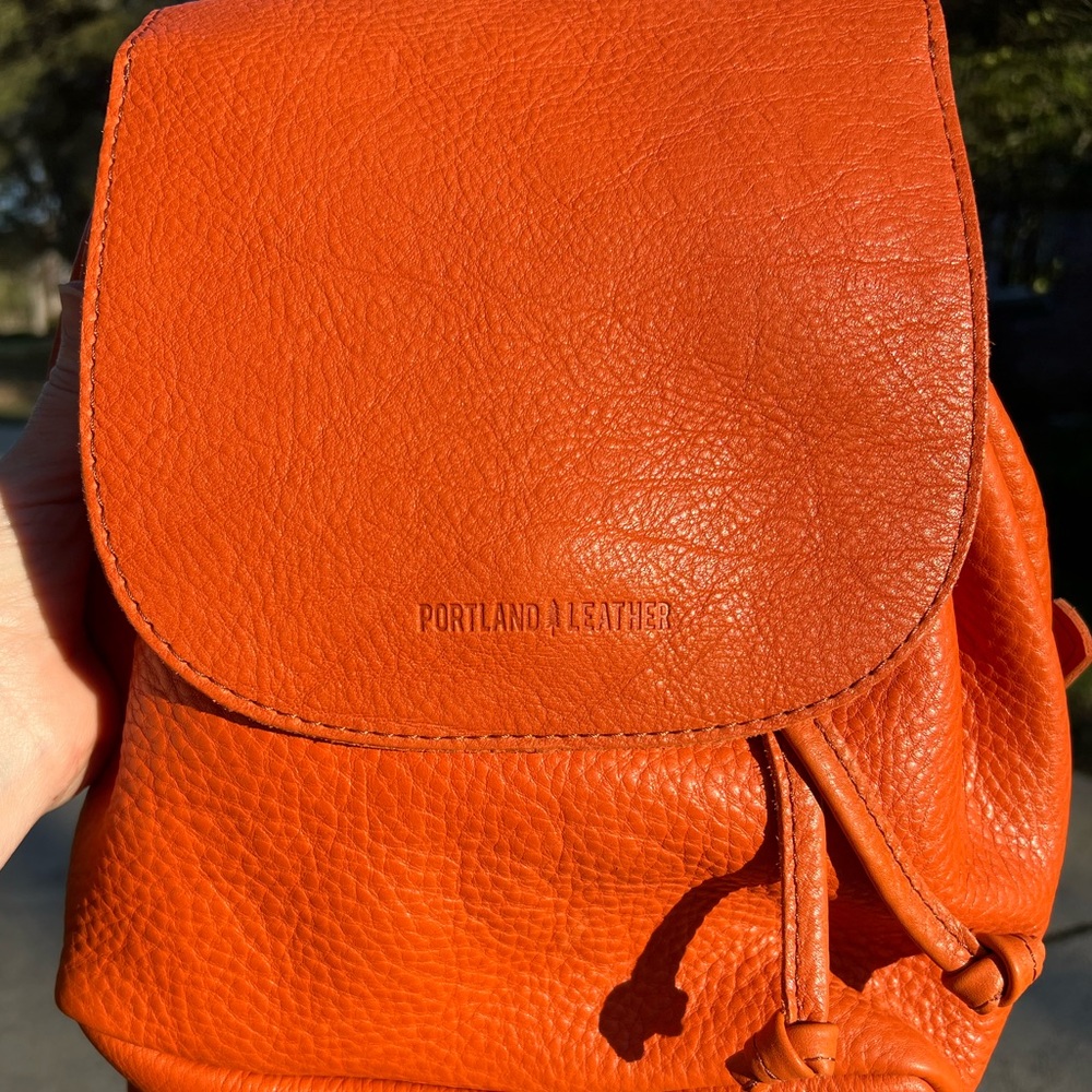 Portland Leather Goods Bucket Backpack in Cape Coral Orange - Picture 11 of 11